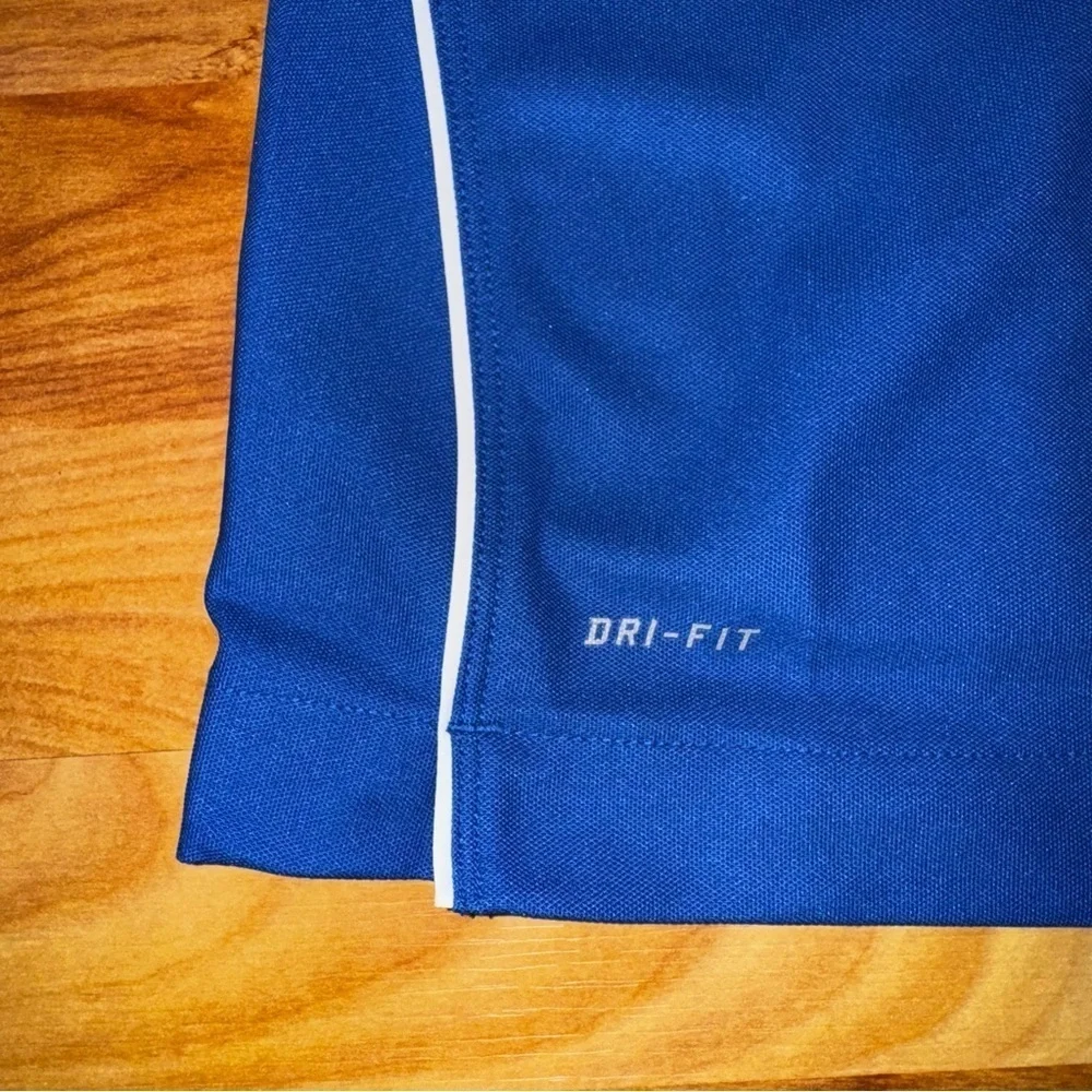 Rare Style Women’s NIKE DRI-FIT Authentic UB/BUFFALO BULLS Blue POLO/Golf SHIRT